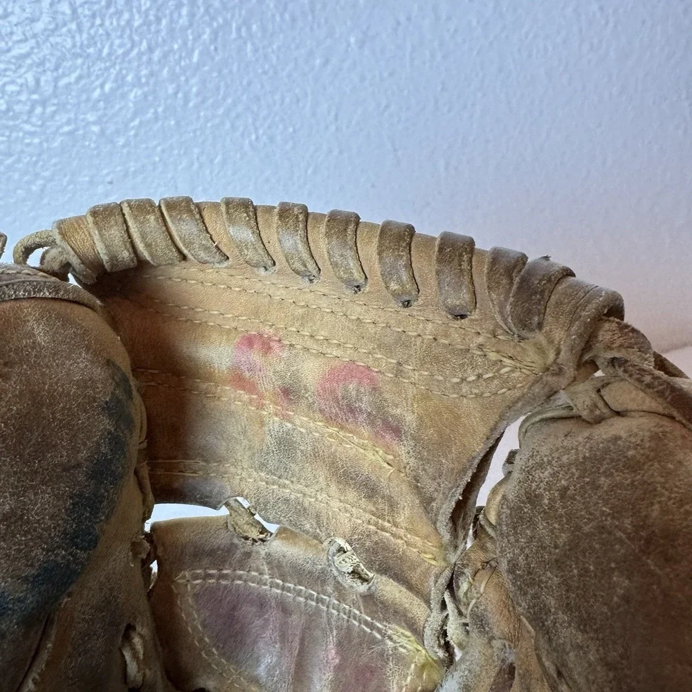Vintage Rawlings Gold Glove Catchers Mitt HOH Lite Toe Left Hand 210 LTF USA